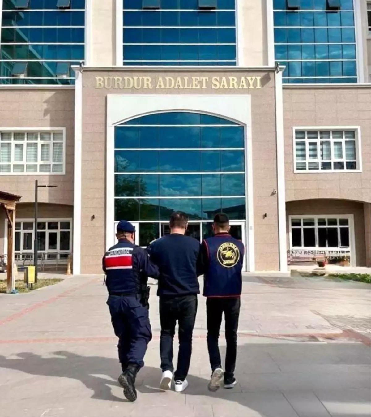 Burdur’da Hırsızlık Operasyonu: 6 Gözaltı