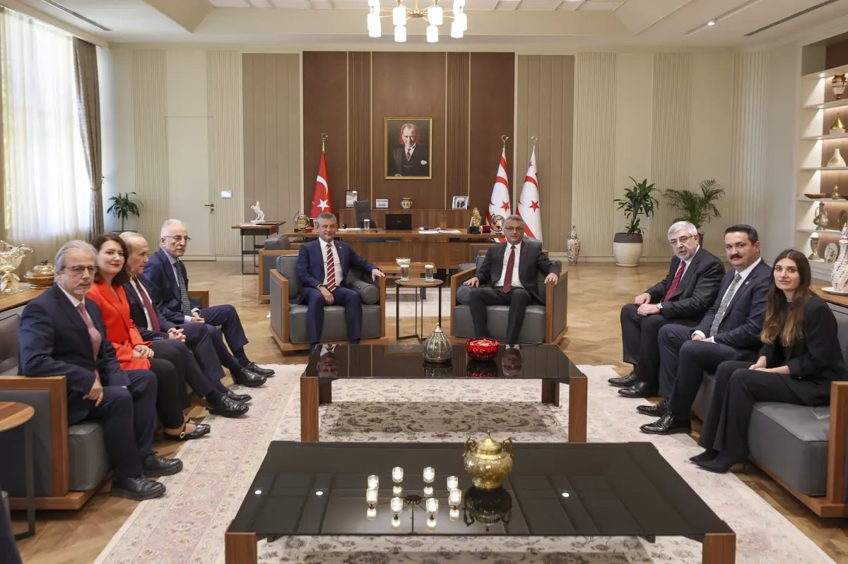 Özgür Özel KKTC’nin 42. Yılını Kutladı