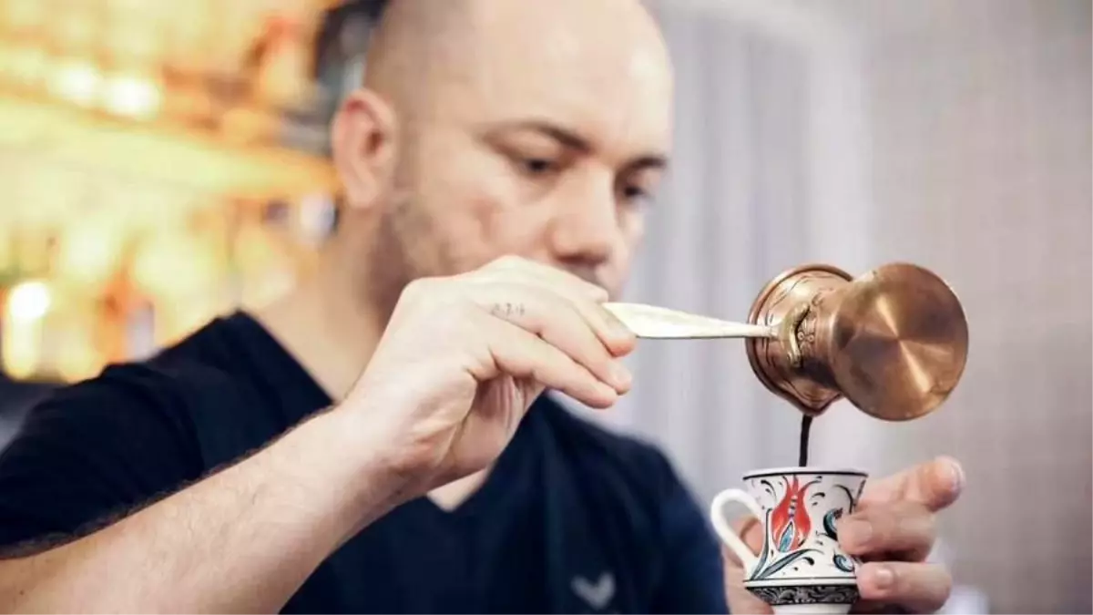 Türk Girişimcinin Hainan’da Açtığı Türk Kafesi: Kültür Köprüsü ve Yeni Ticaret Fırsatları