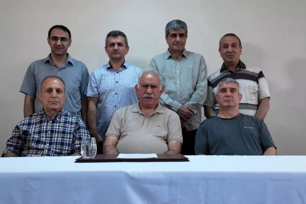 DEM Parti, Öcalan’la Görüşmeye Gidecek Heyeti ve Temsilcisini Açıkladı