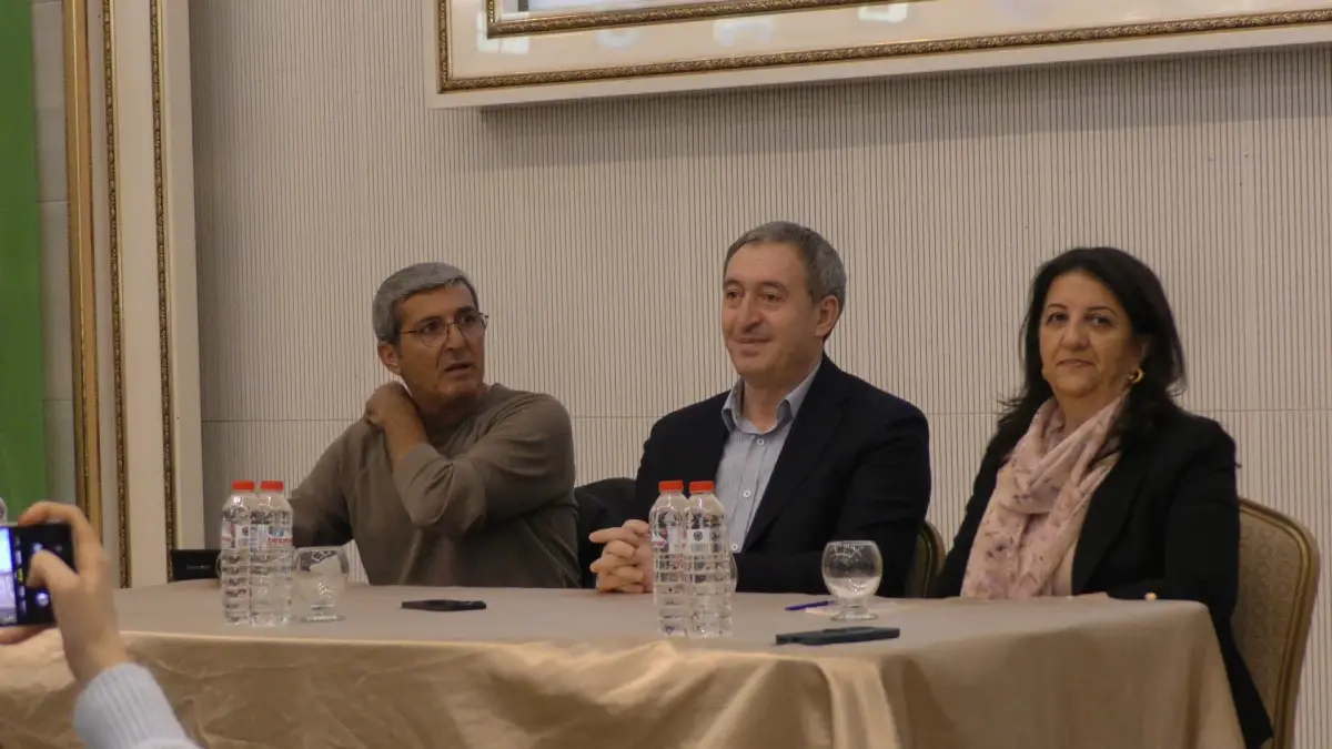 Tuncer Bakırhan’dan Terörsüz Türkiye Vurgusu ve Ekonomik Çözüm Önerileri