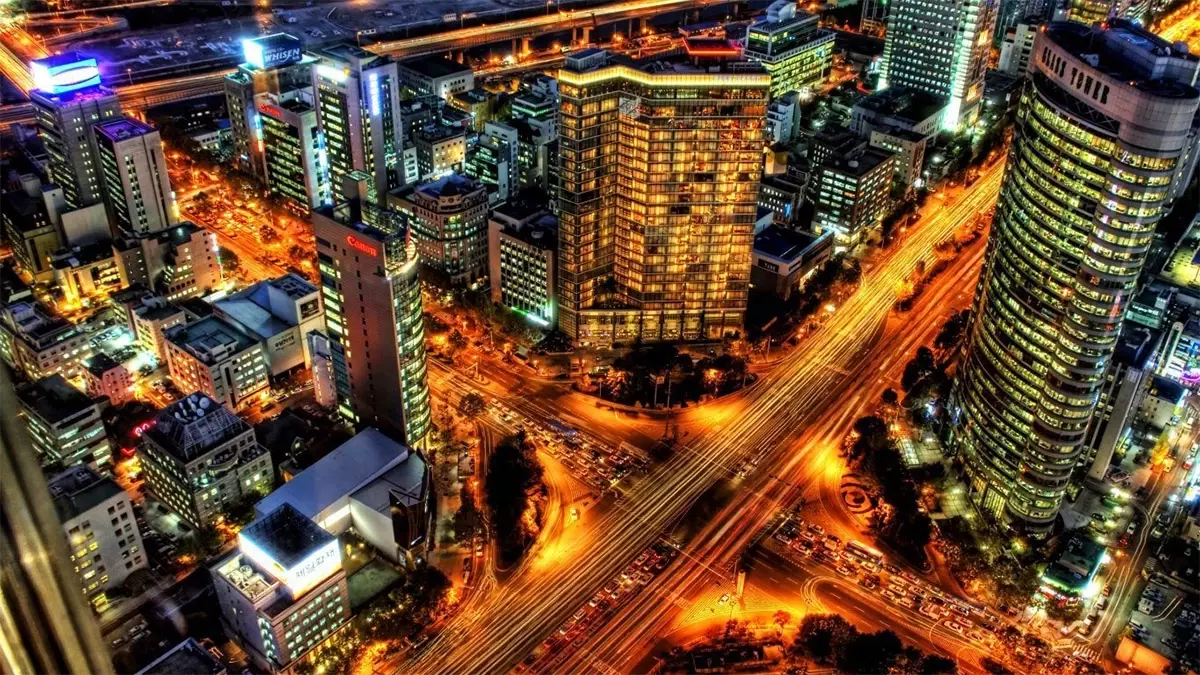 Dünyanın En Kalabalık Şehri Cakarta