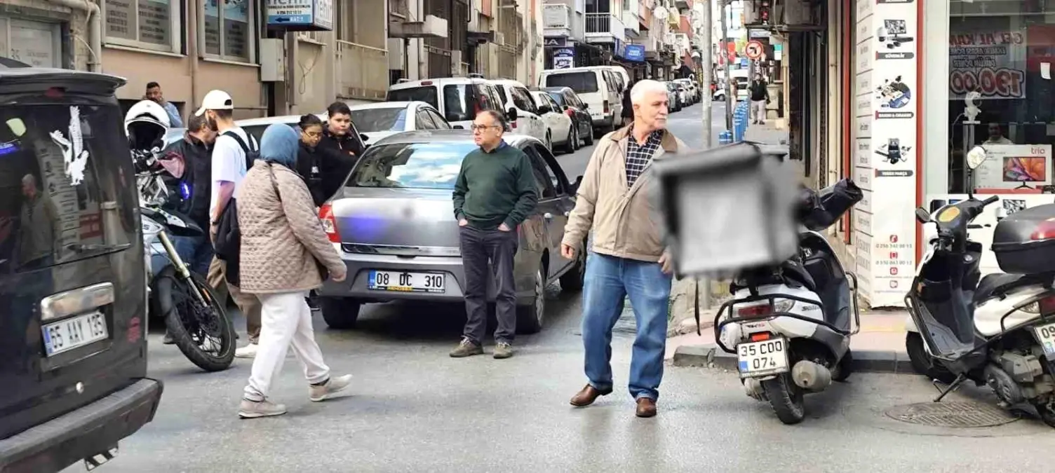 Aydın’da Kurye ve Otomobil Çarpıştı, 1 Yaralı