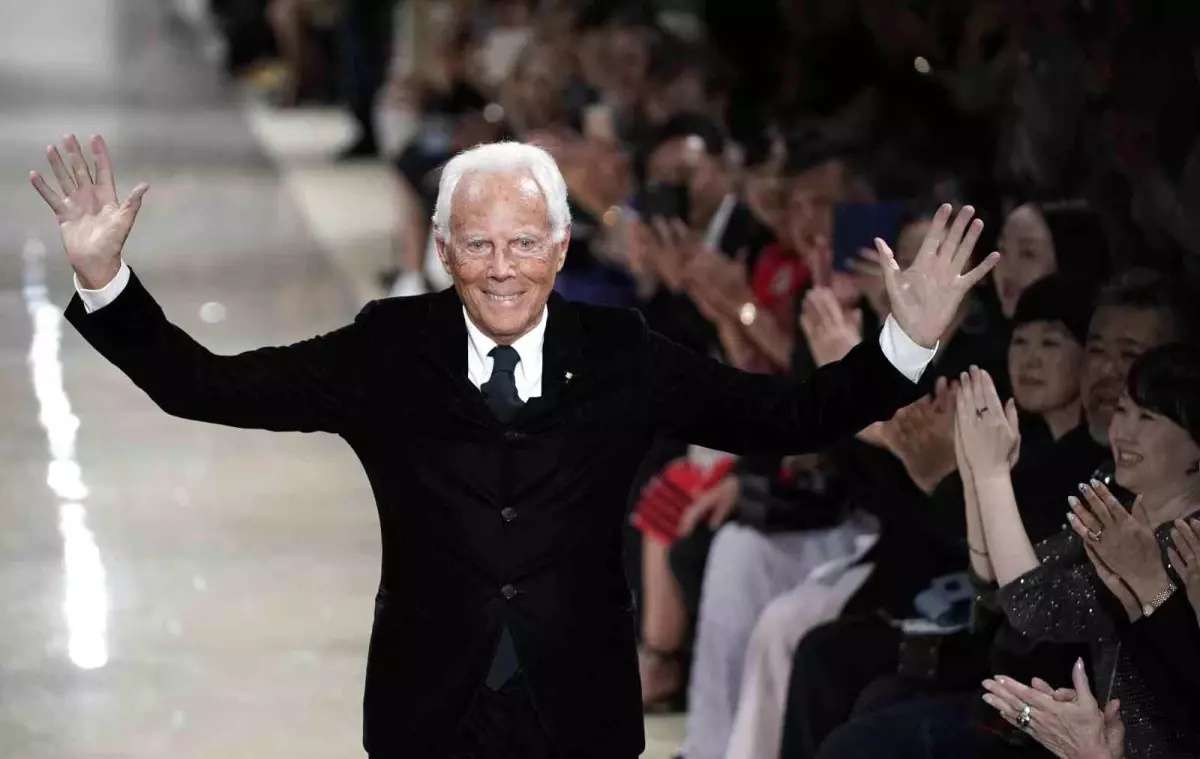 Ünlü Modacı Giorgio Armani 91 Yaşında Hayatını Kaybetti