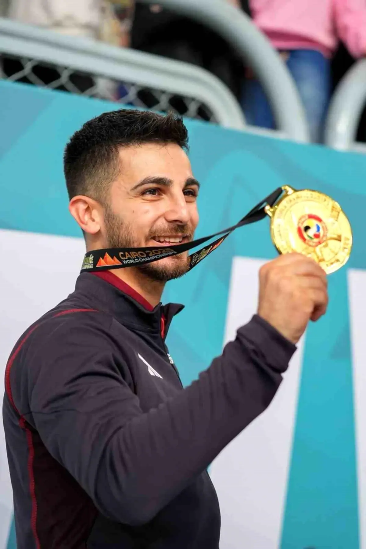 Eray Şamdan’dan Kahire’de Altın Madalya Şöleni!