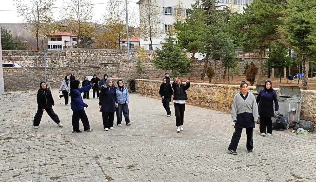 Erciyes’ten Spor Etkinliği: Yahyalı’da ‘Spor Yap Zinde Kal’ Rüzgarı