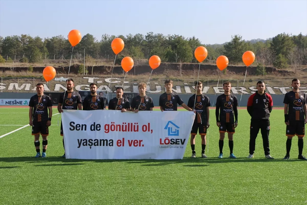 Lösemili Çocuklar İçin Dostluk Maçı Düzenlendi