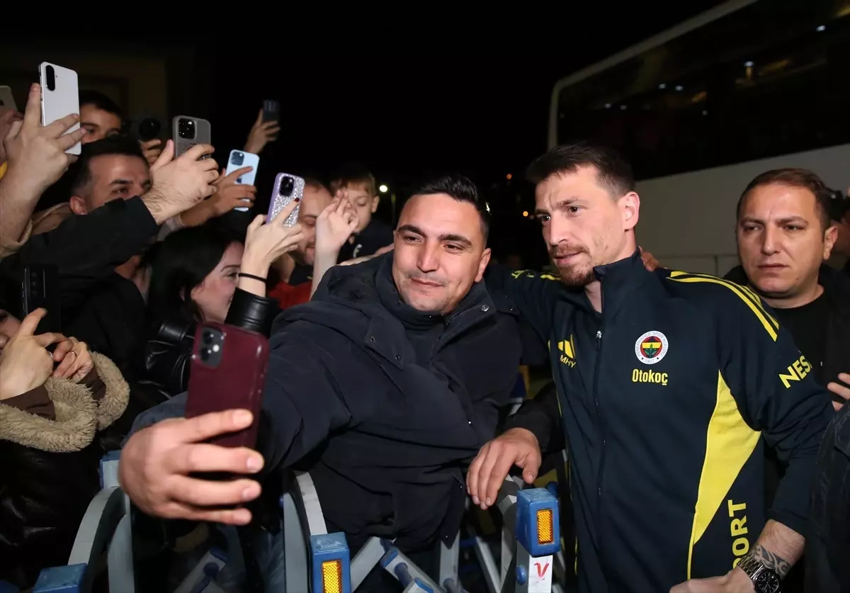 Fenerbahçe Rize’ye Geldi – Çaykur Rizespor ile Süper Lig Mücadelesi Hazır