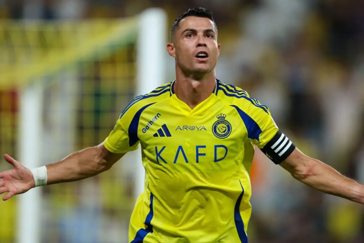 Fenerbahçe’nin eski yıldızı Ronaldo ile yarışıyor