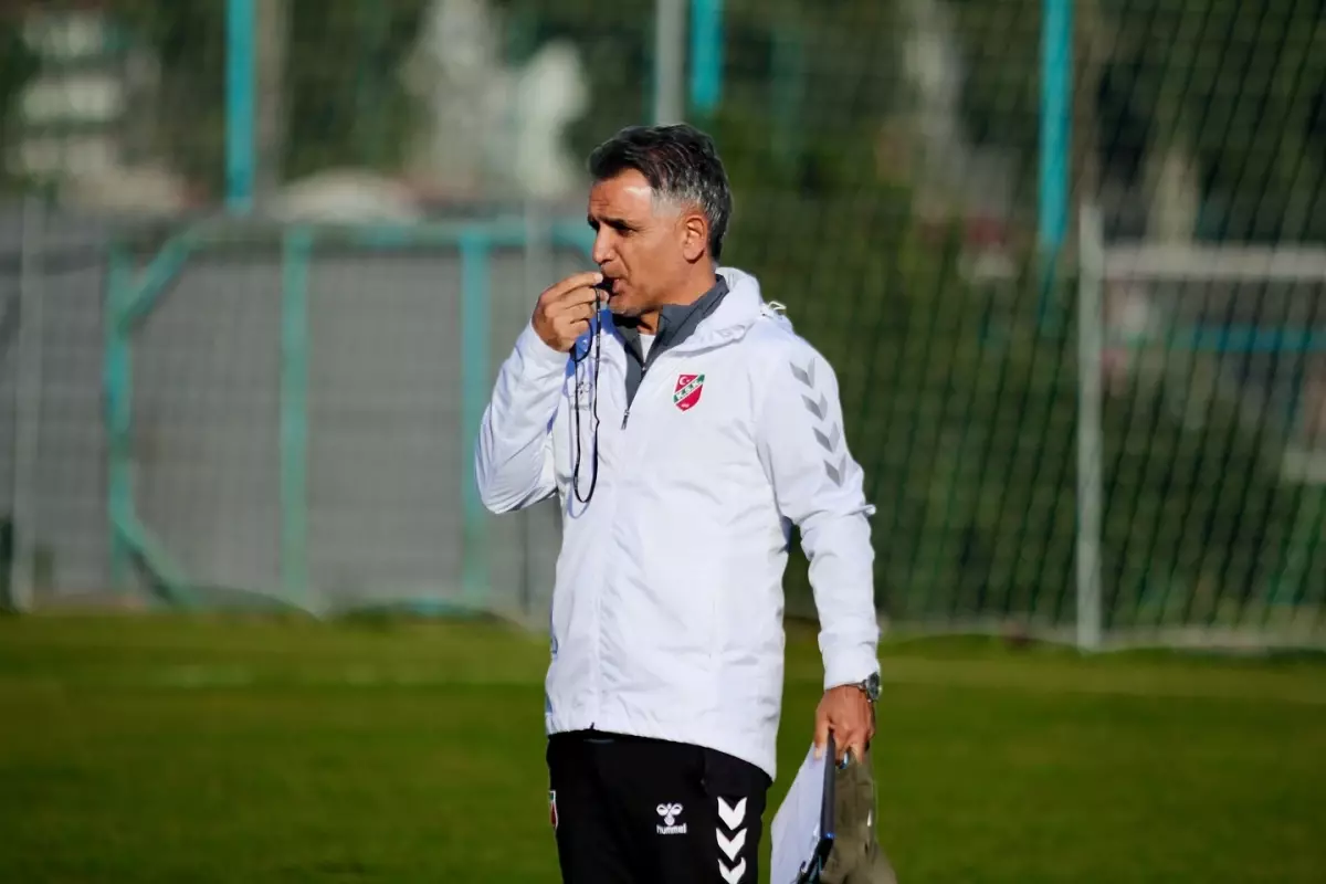 Burhanettin Basatemür: Futbolun Eğitici Yüzü