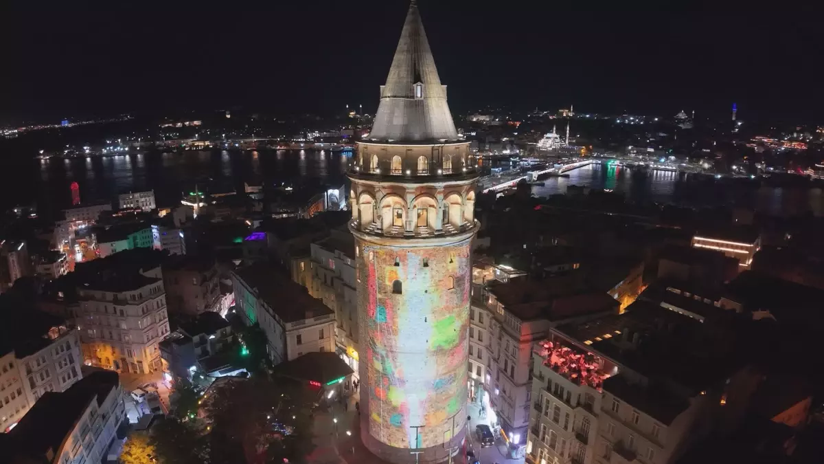 Galata Kulesi’nde E‑Ticaret Haftası Coşkusuyla Lazer Gösterisi Başladı