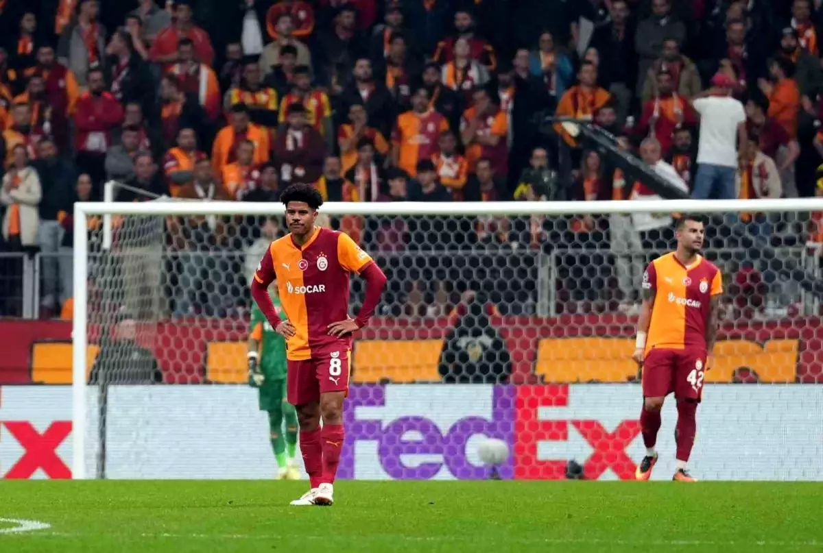 Galatasaray Evinde Mağlup Oldu
