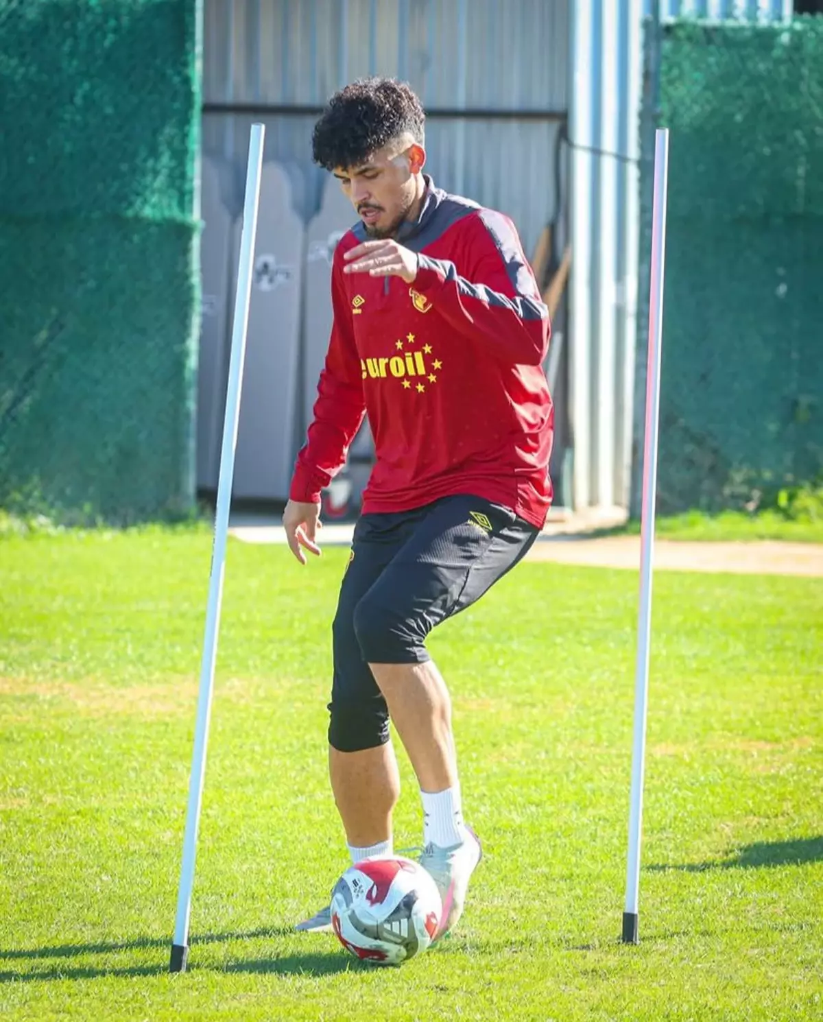 Göztepe’de Savunma Değişikliği: Ruan’a Şans!