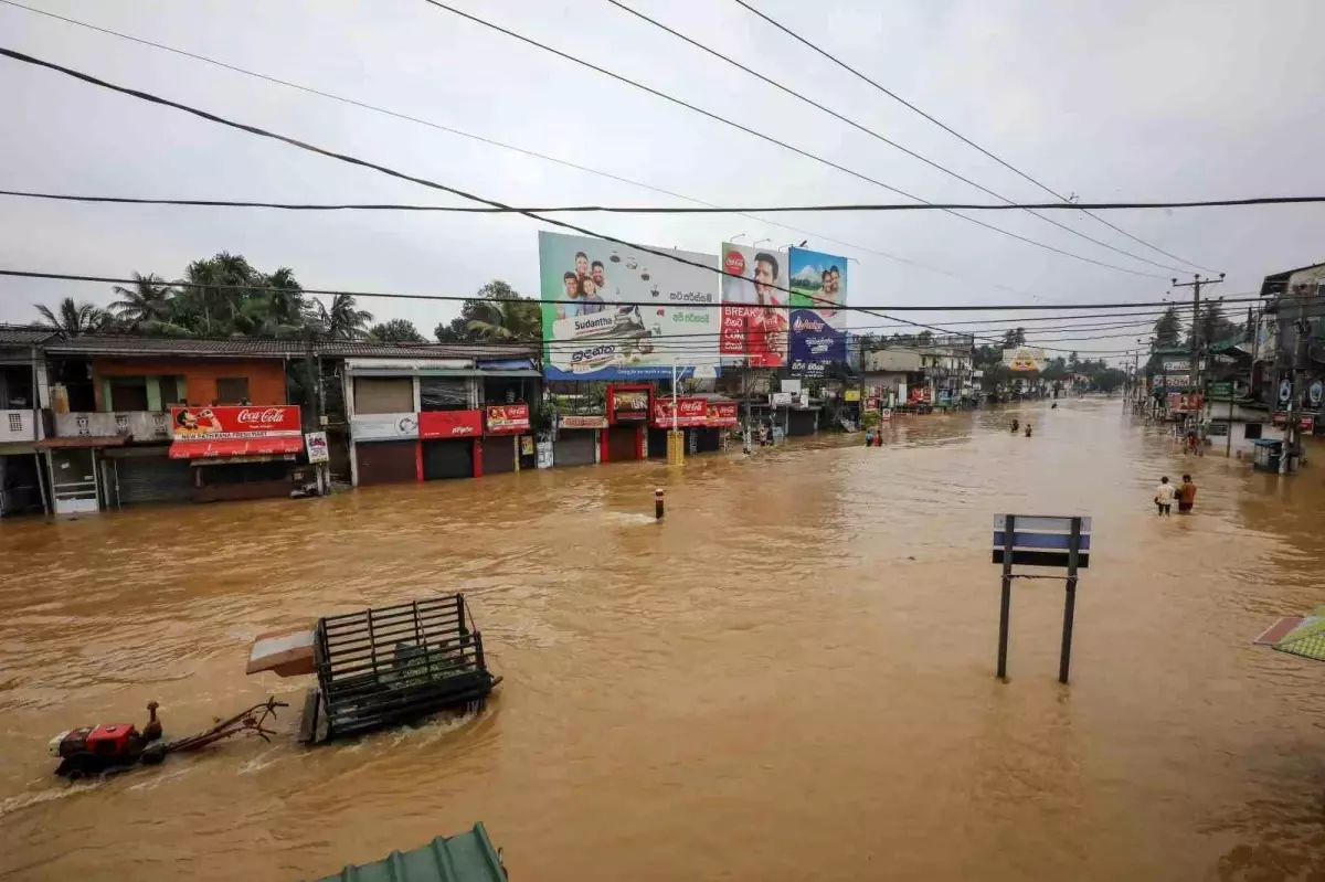 Güney Asya’da Devasa Sel Felaketi: 535 Ölü ve Binlerce Kayıp