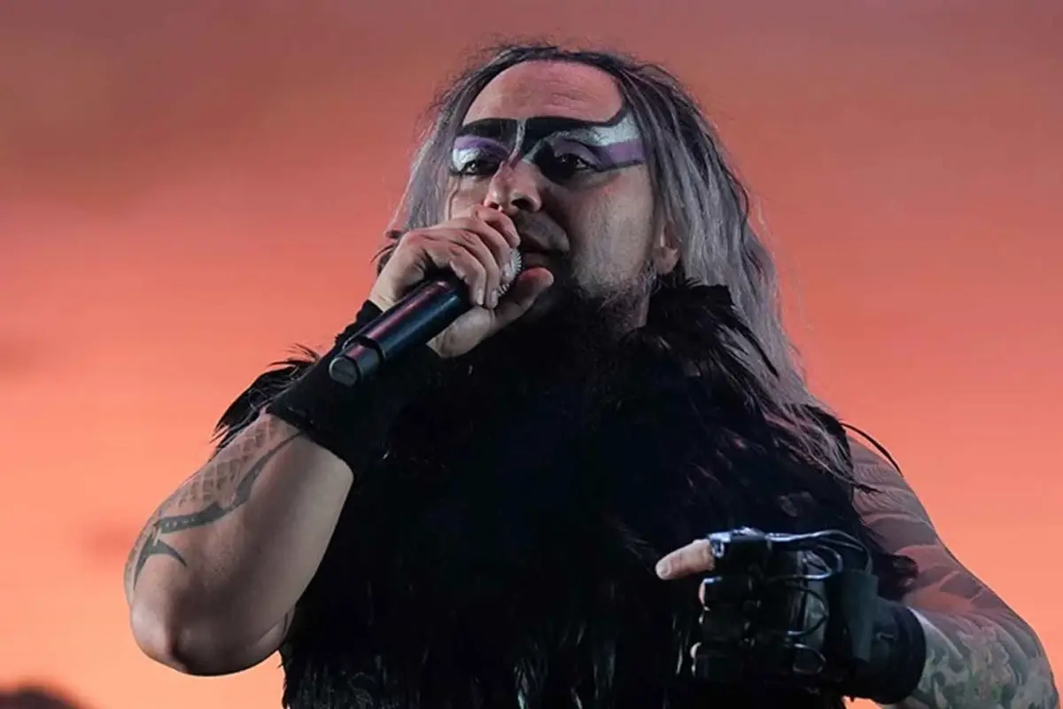 Hayko Cepkin yasa boğuldu! Şehit askerlerle daha önce aynı uçakta uçmuş