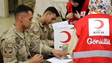 Jandarma’dan Kızılay’a Kan Bağışı