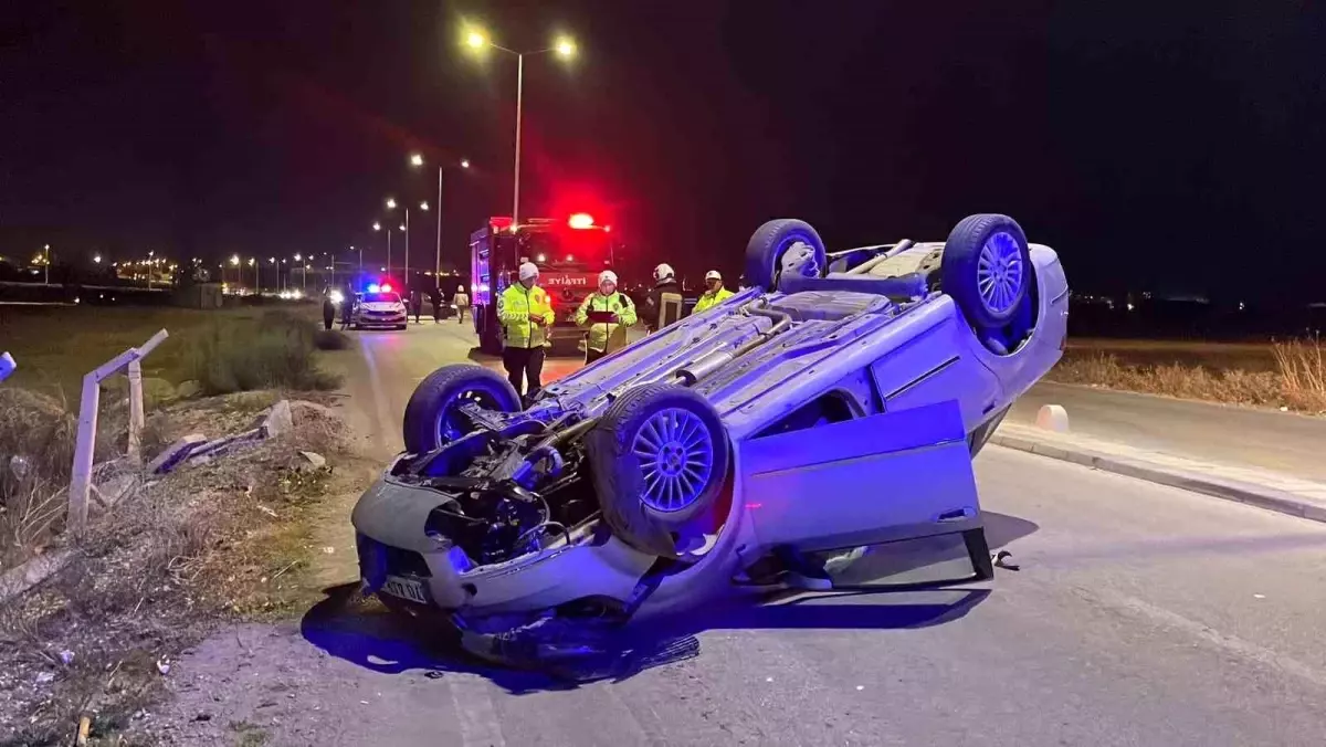 Karaman’da Kontrolden Çıkan Otomobil Takla Attı