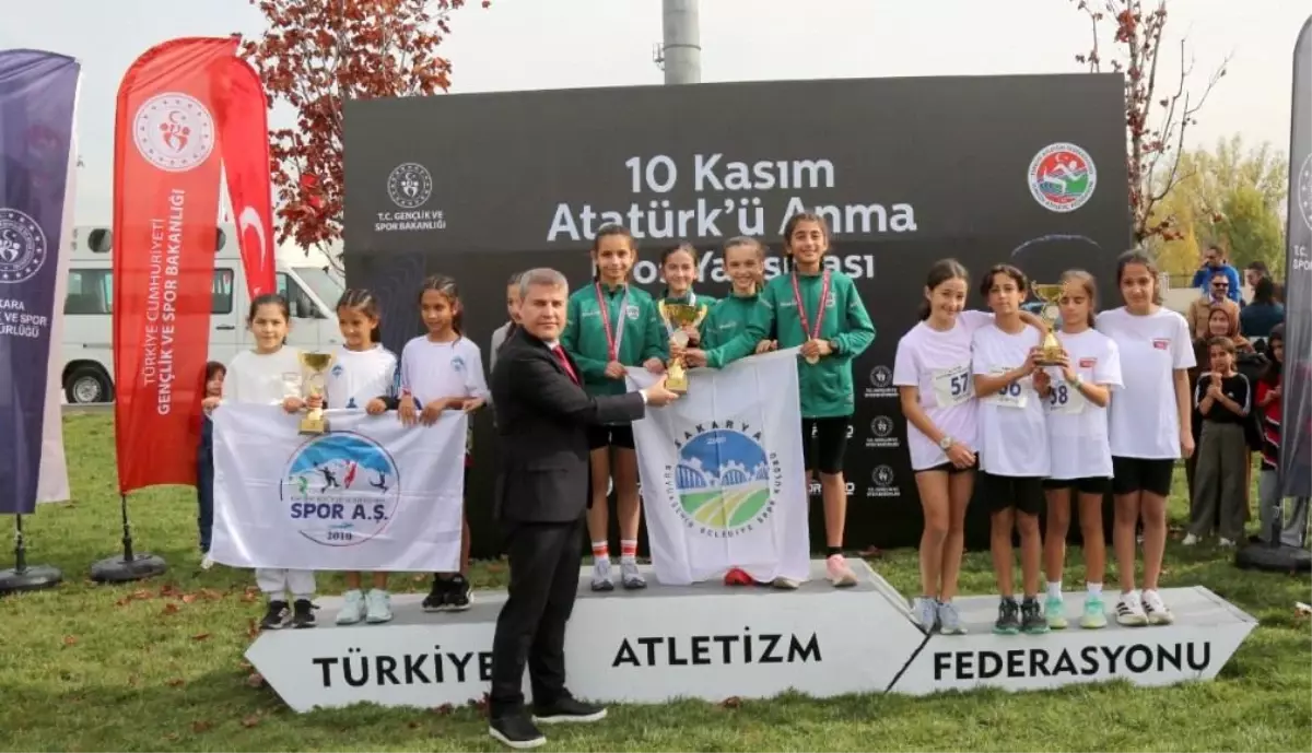 Kayseri Spor A.Ş. Atletleri 10 Kasım Şampiyonasında Dört Madalya ile Büyük Başarı Elde Etti