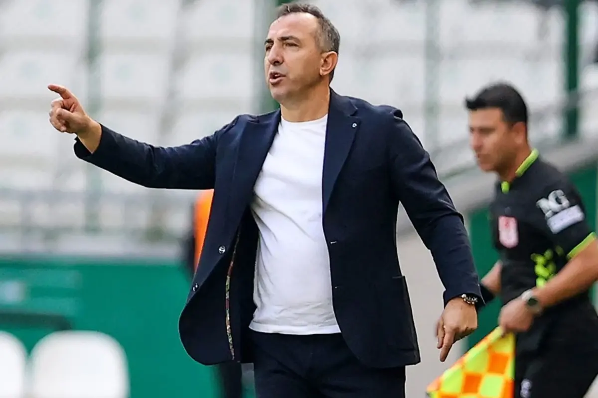 Konyaspor’da Teknik Direktör Değişimi: Recep Uçar ile Yol Ayrıldı