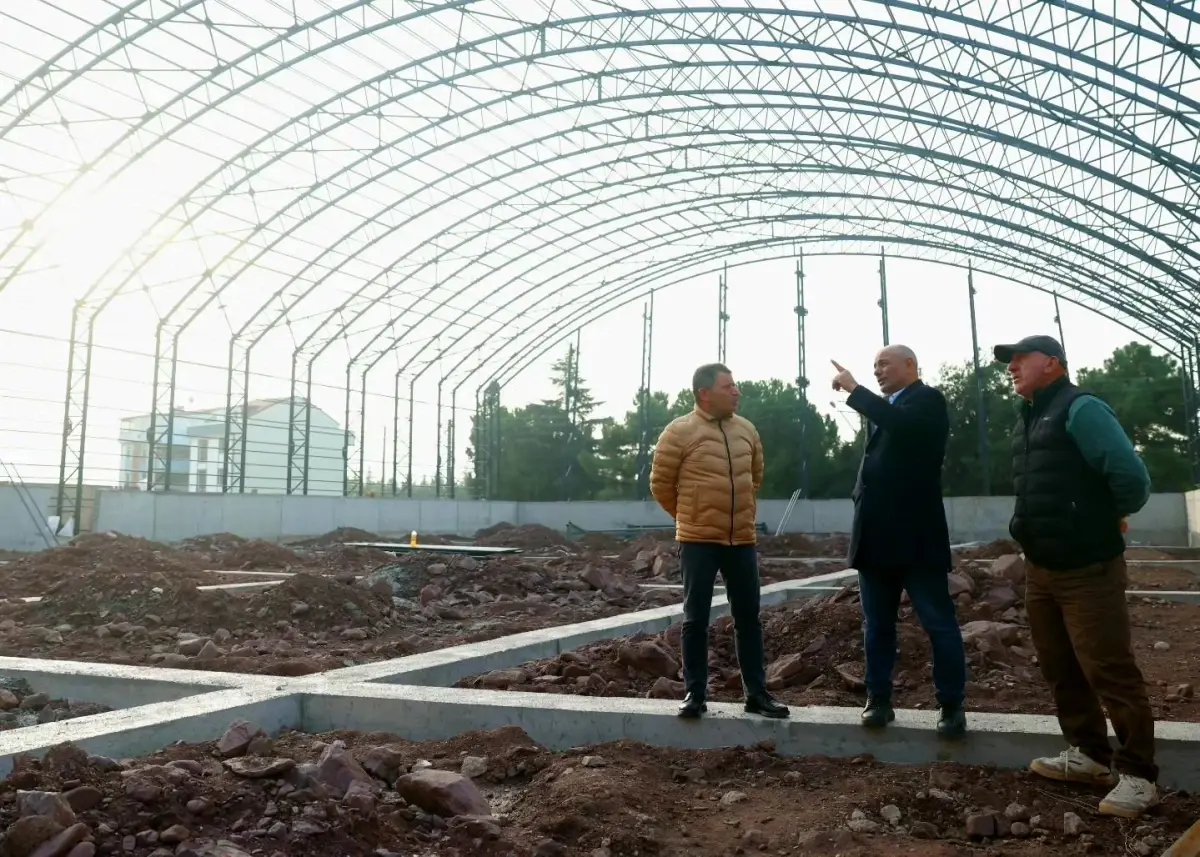 Körfez Spor ve Sosyal Yaşam Projeleri Hızla Tamamlanıyor