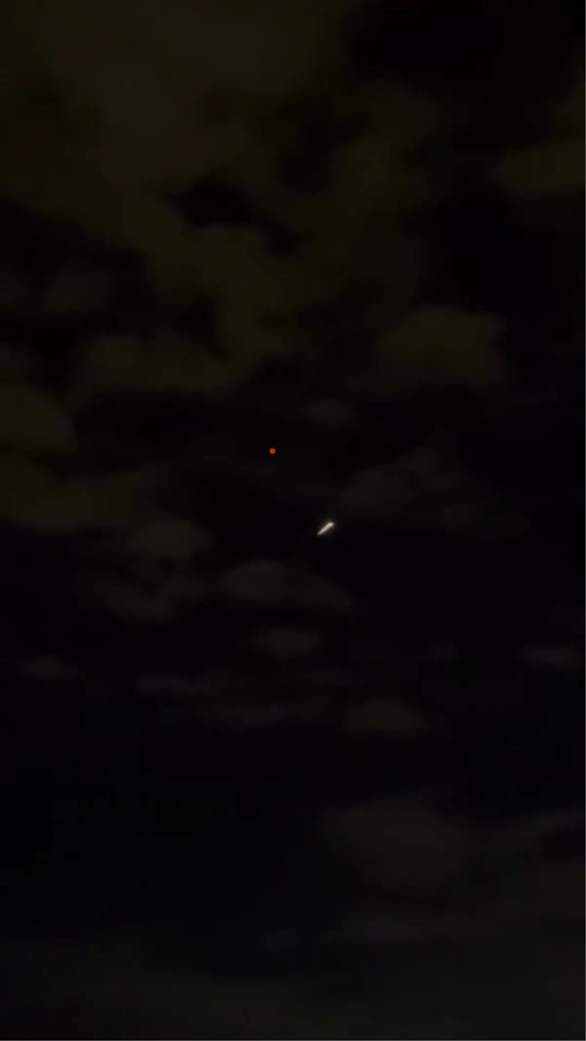 İstanbul’da merak uyandıran görüntü! Gören telefona sarıldı