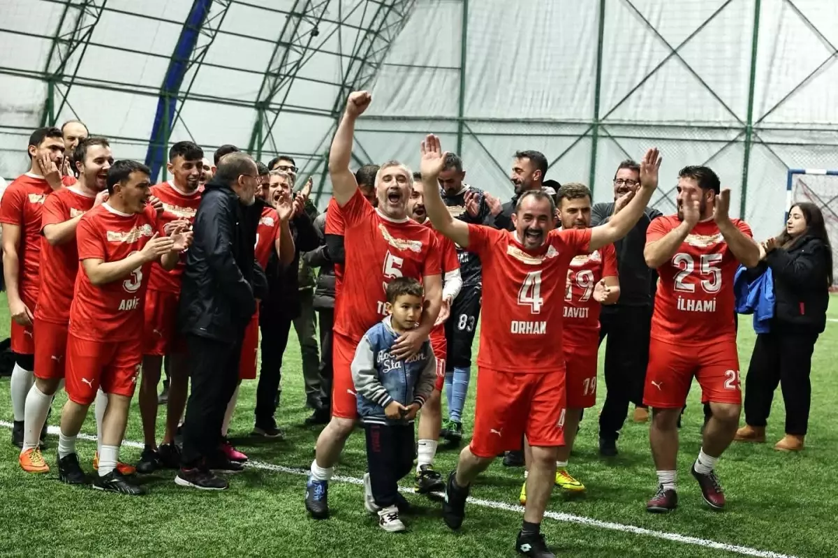 Kütahya Belediyesi Halı Saha Turnuvası Sonuçlandı