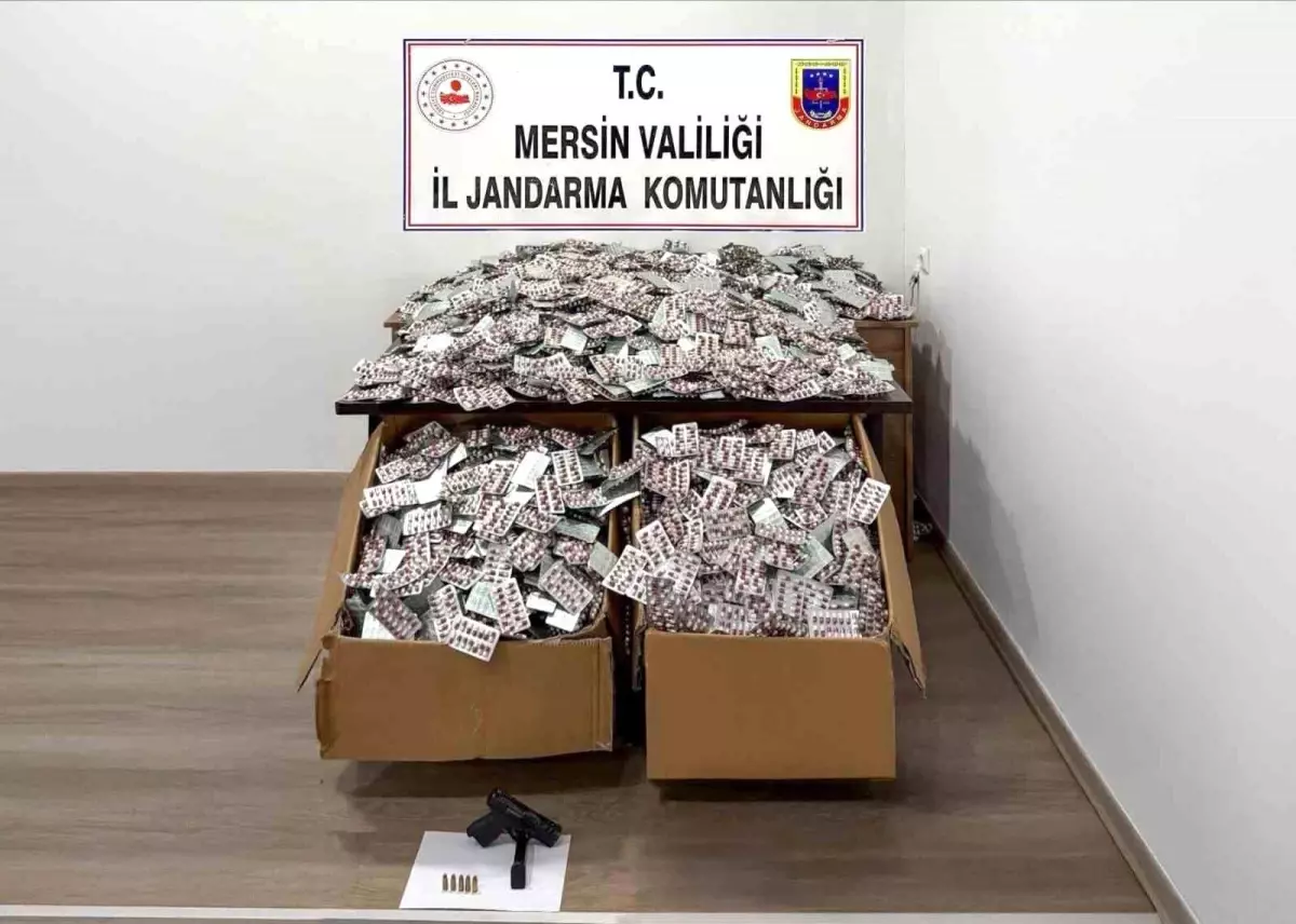 Mersin’de Uyuşturucu Operasyonu: 448 Bin Hap Ele Geçirildi