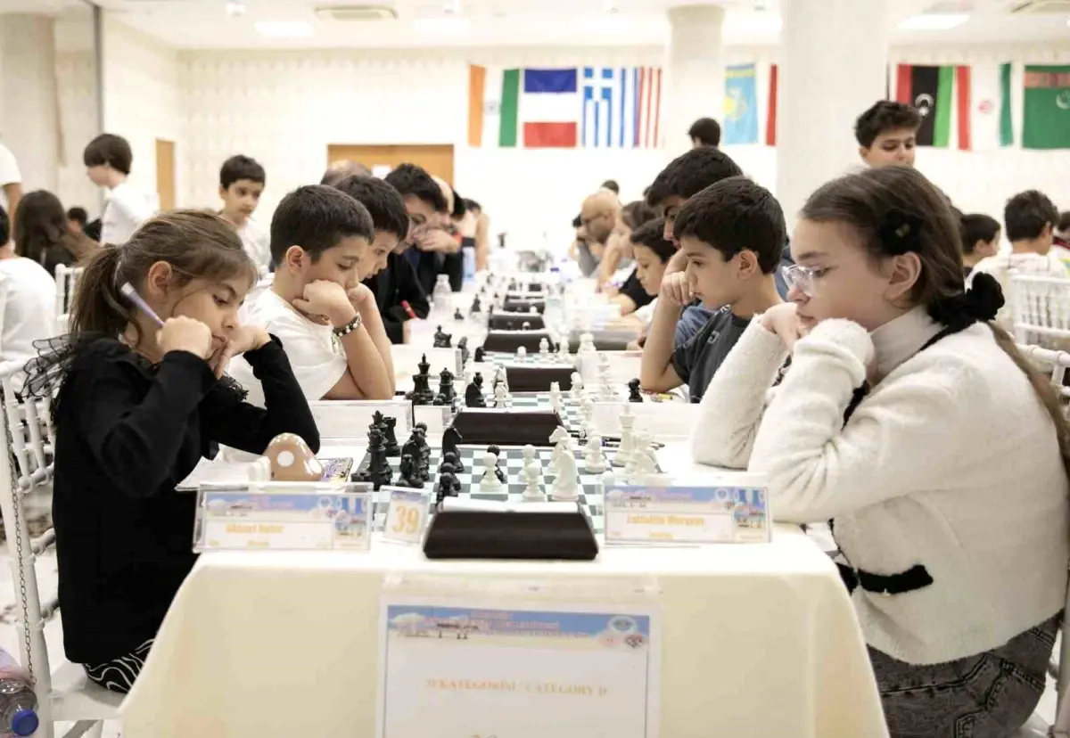 Mersin’de 9. Uluslararası Satranç Turnuvası Coşkuyla Açıldı