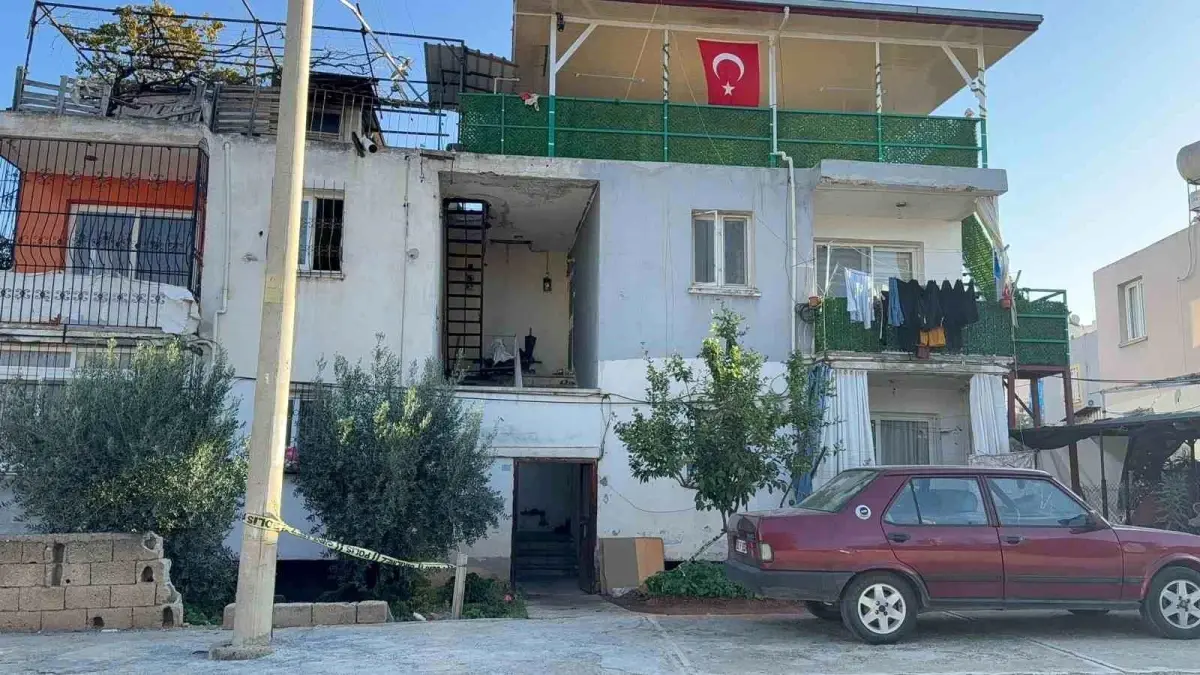 Tarsus’ta 4 Çocuk Annesi Kadın, Ayrılma Aşamasındaki Kocası Tarafından Tüfekle Katledildi