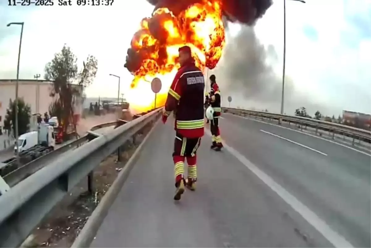 Mersin’de Tanker Yangını: Büyük Facia Önlenildi