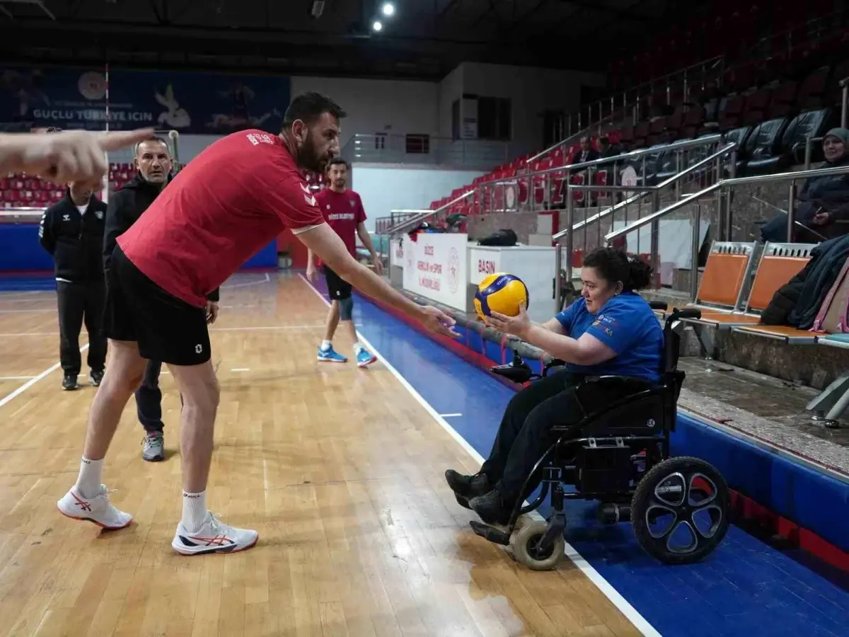Özel Bireylerden Düzce Belediye Voleybol Takımına Moral Desteği
