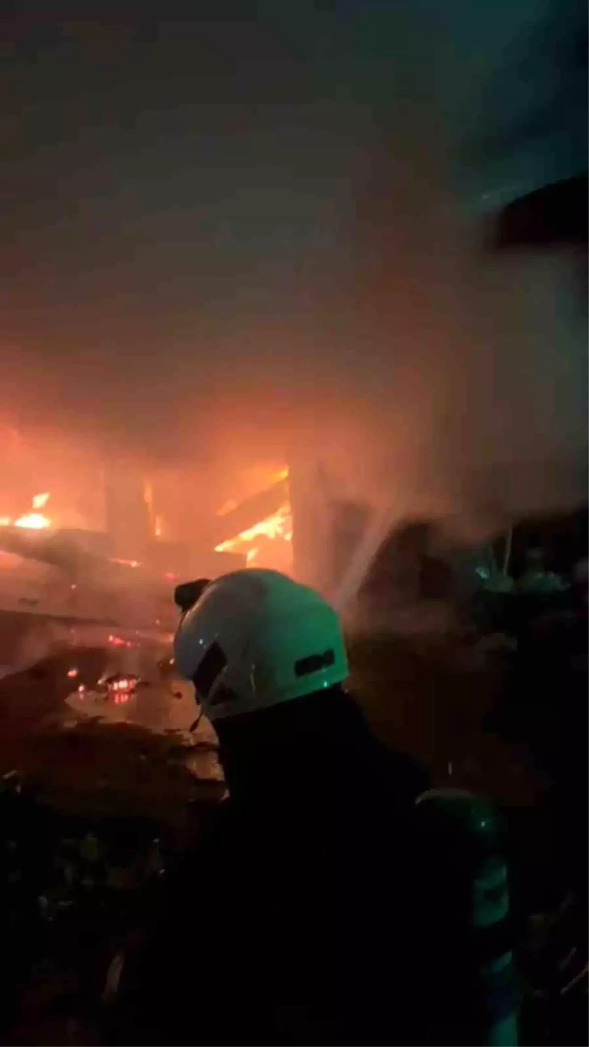 Rize’de Yangın Paniğe Neden Oldu