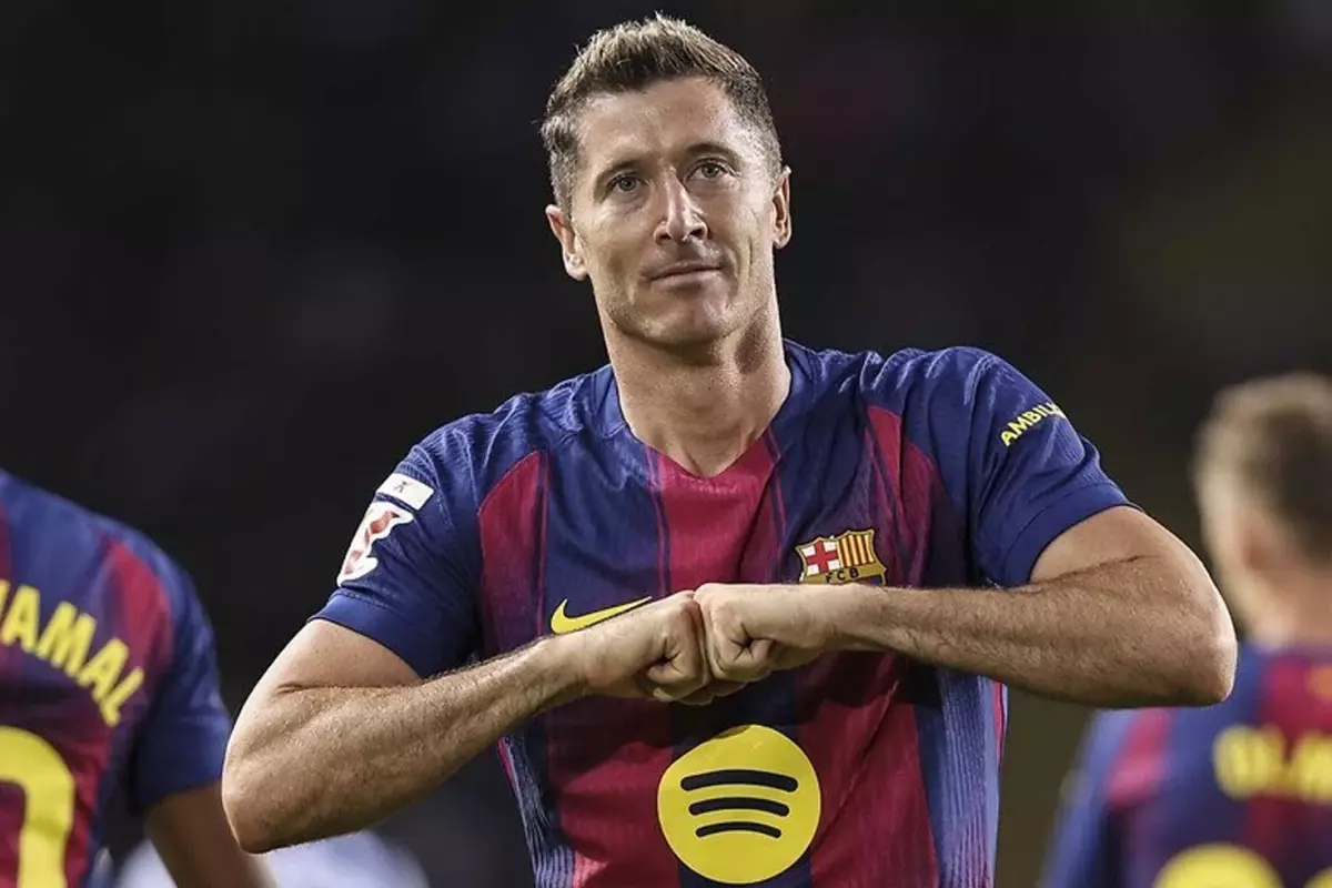 Robert Lewandowski’den Fenerbahçe’ye Cevap