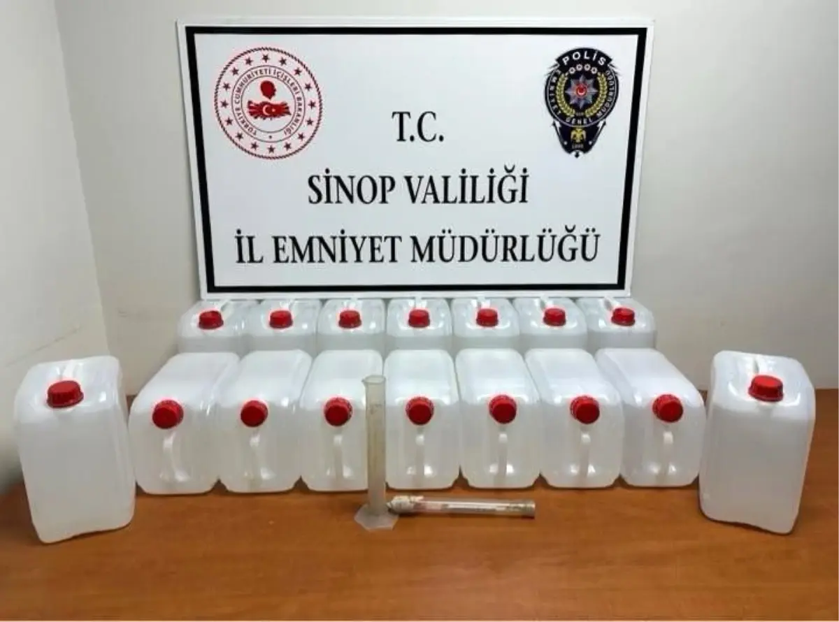 Sinop’ta Sahte Alkol Operasyonu: 60 Litre Etil Alkol Ele Geçirildi, 3 Şüpheli Yakalandı