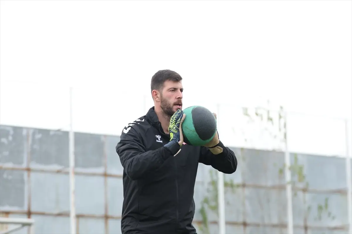 Sivasspor, Erokspor Maçına Hazırlıklarını Hızlandırıyor: Antrenman Detayları ve Takımın Motivasyonu