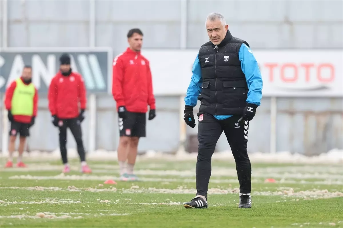 Sivasspor, Esenler Erokspor Maçına Hazırlıklarını Hızlandırdı