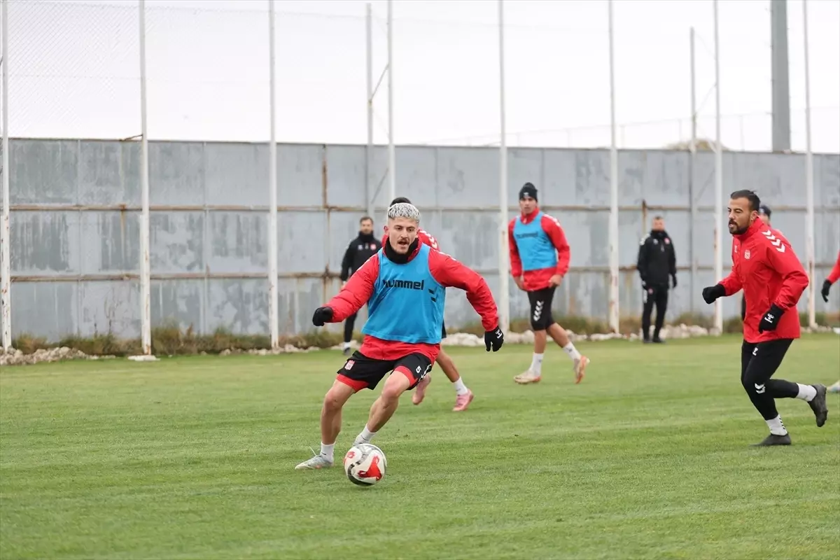 Sivasspor, Erokspor Maçı İçin Hazırlanıyor