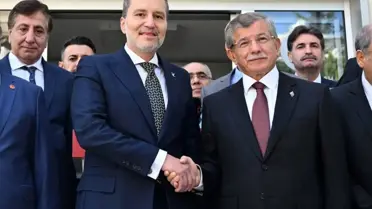 Siyaset kulislerini sarsacak haber! İki parti birleşmek için görüşmelere başladı