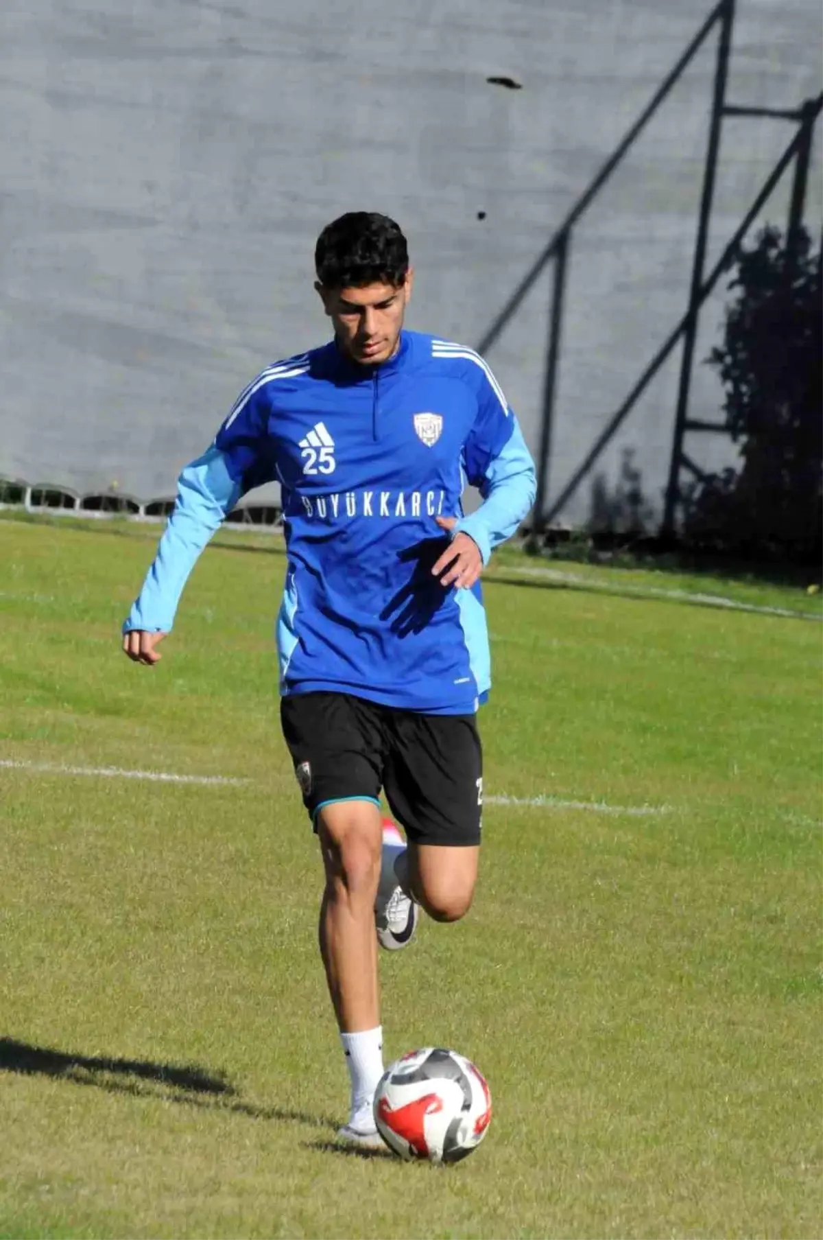 Somaspor, Kırklarelispor Maçına Hazırlanıyor: Kritik 13. Hafta Mücadelesi