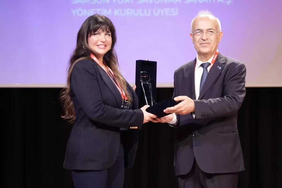 CANiK, Dış Ticaret Zirvesi’nde İhracat Vizyonunu Paylaştı