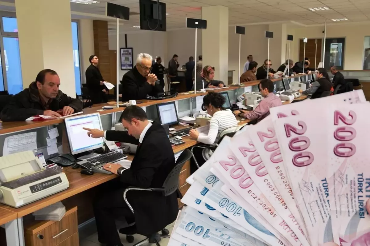 Tahminleri Değişti: Memur ve Emekli Maaş Artışında 3 Çarpıcı Senaryo