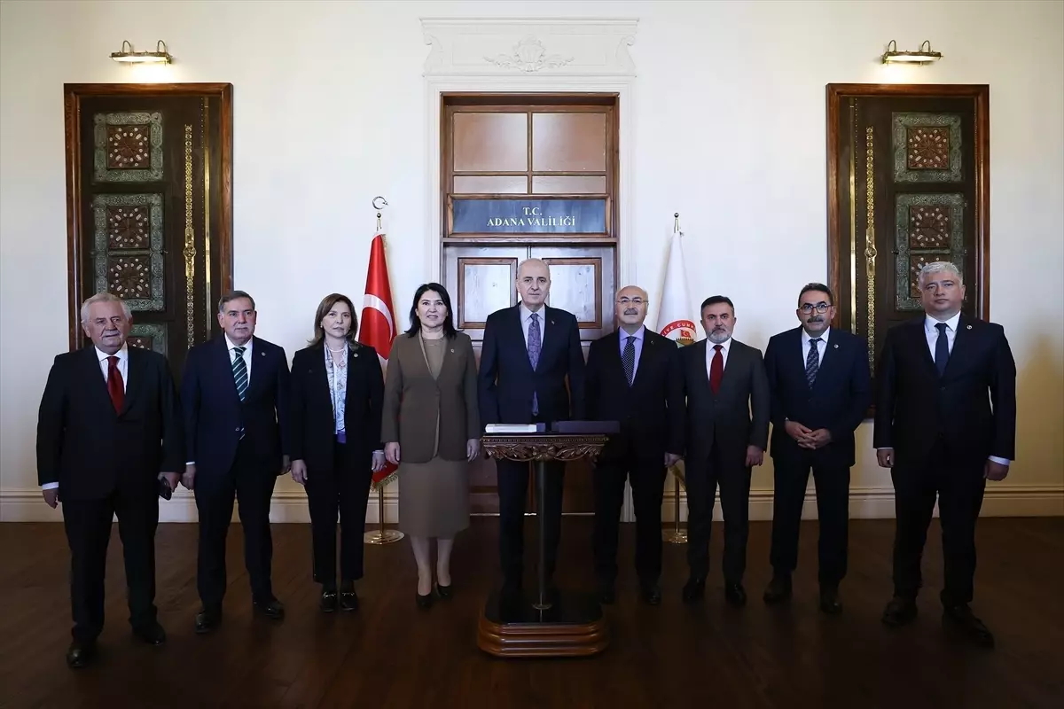 Kurtulmuş, Adana Valiliği’ni Ziyaret Etti ve Projeler Hakkında Bilgi Aldı