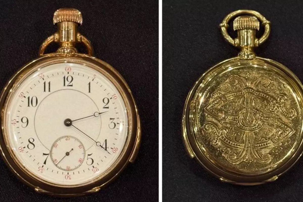 Titanic faciasından kalan altın cep saati rekor fiyata alıcı buldu