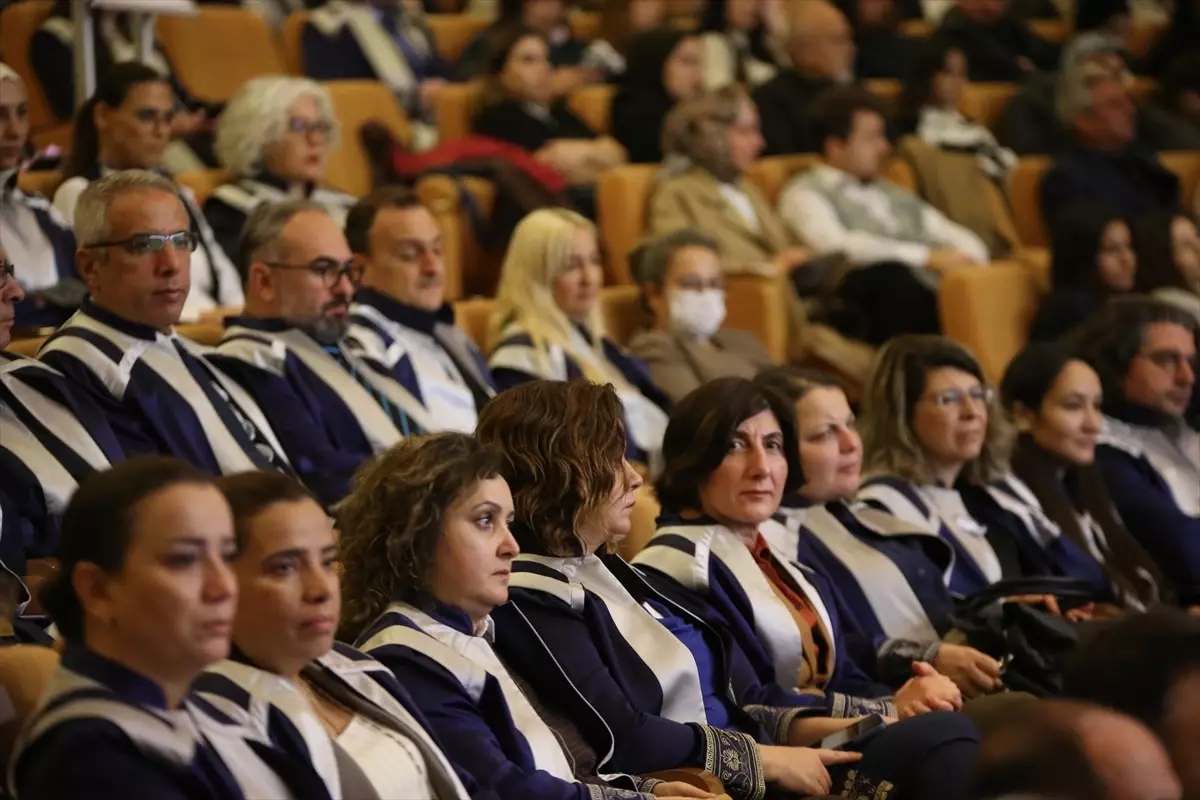 TÜBA Başkanı Prof. Dr. Şeker, ADÜ Akademik Yıl Açılışında Yapay Zeka ve Üniversite Geleceğini Anlattı