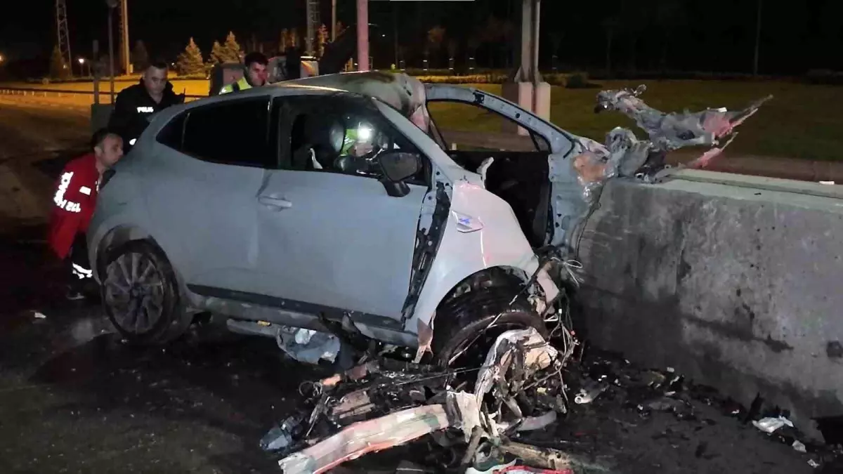 Tuzla’da Feci Kaza: Genç Asistan Doktor Hayatını Kaybetti