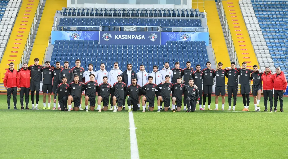 Ümit Milli Futbol Takımı, Ukrayna Maçına Hazır: Kasımpaşa’da Yoğun Antrenmanlar