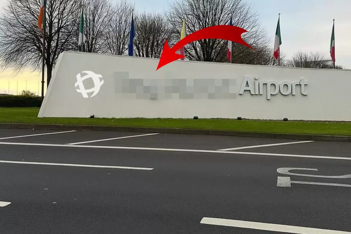 Yanlış duymadınız! Hat‑trick yaptı, havaalanının ismini değiştirdi