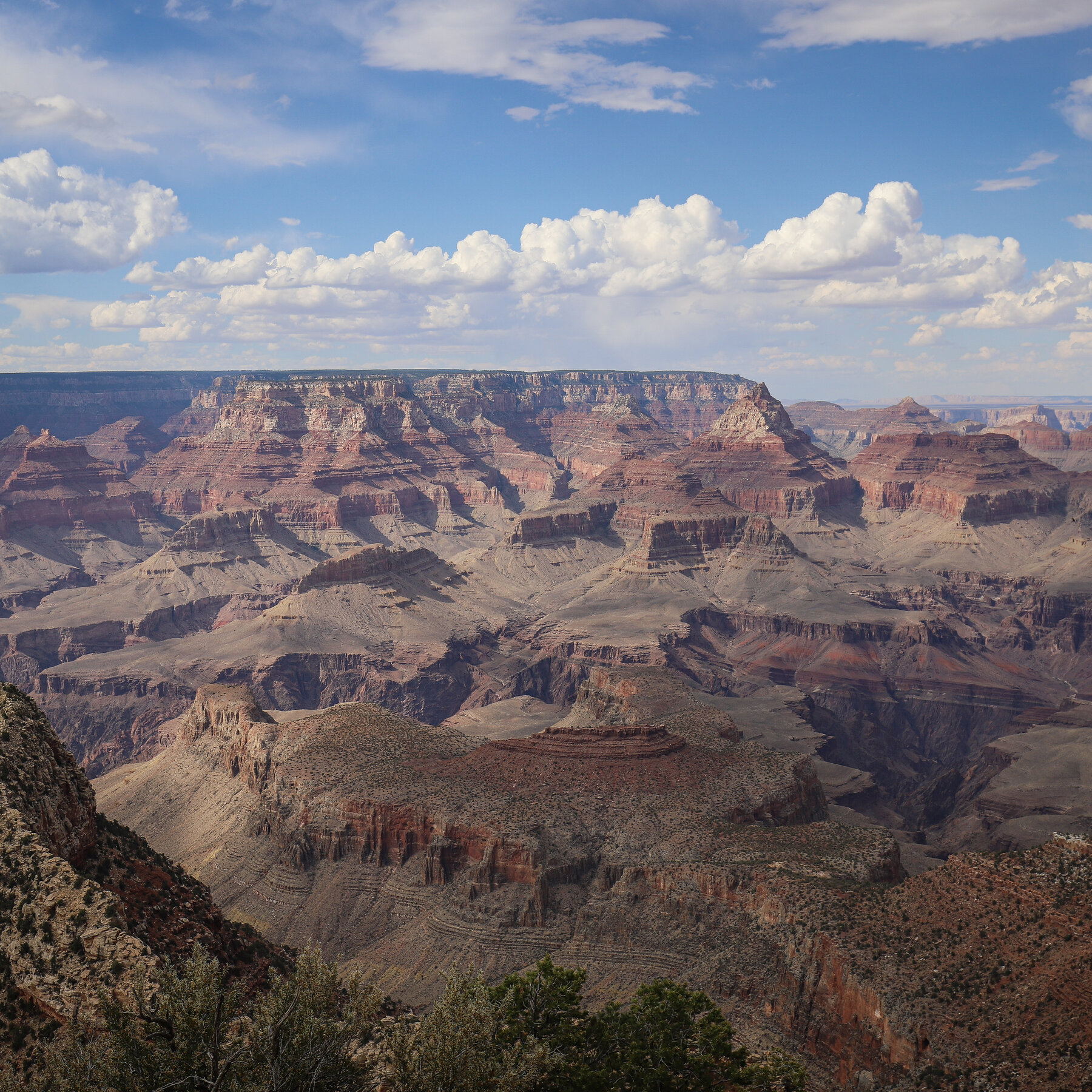 National Park Service to Shut All Grand Canyon Hotels for Water‑Line Repairs