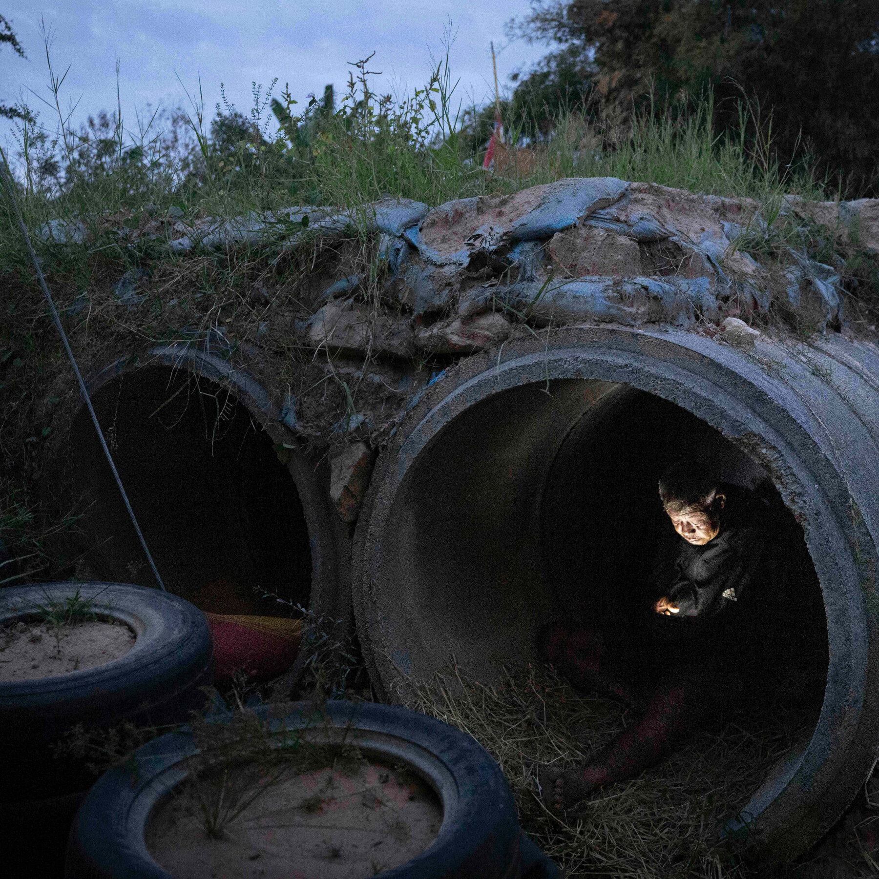 In Thailand and Cambodia, Taking Shelter (Again) as Fighting Reignites