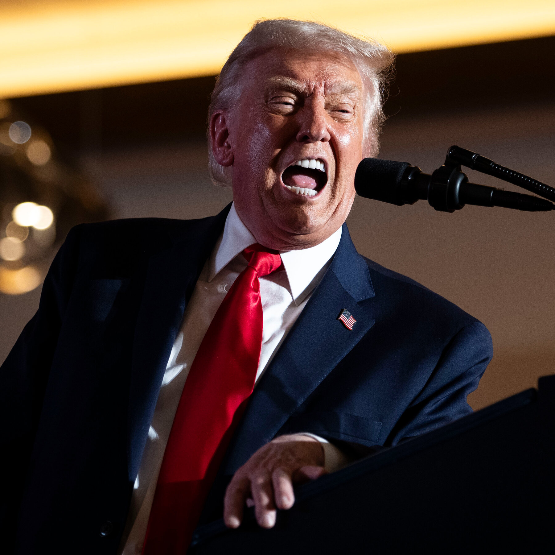 Trump Avoids Affordability Debate; Democrats Call It a Gift